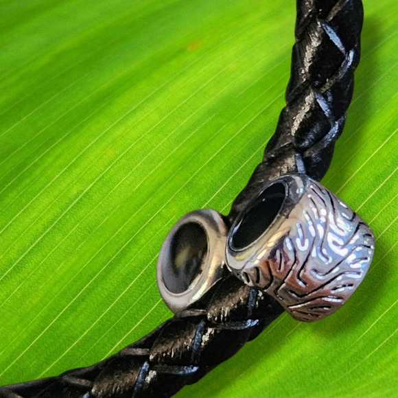 Invicta Racing Bracelet - Picture 3 of 4